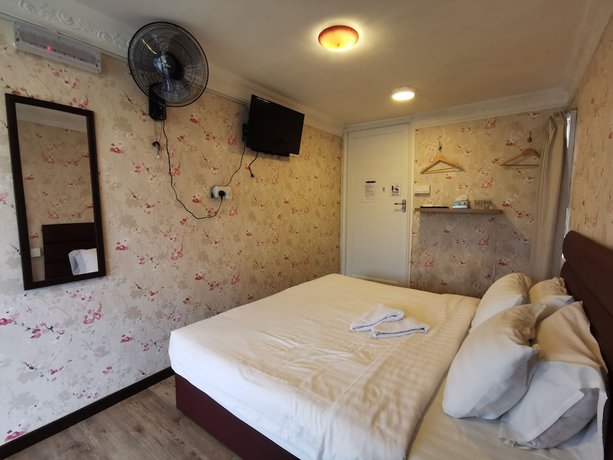 Imagen de la habitación del Hotel OYO 89969 Mount Hill Villa Kundasang. Foto 9