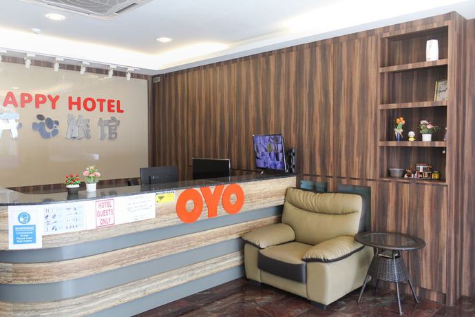 Imagen de los interiores del Hotel OYO 90027 Happy. Foto 13