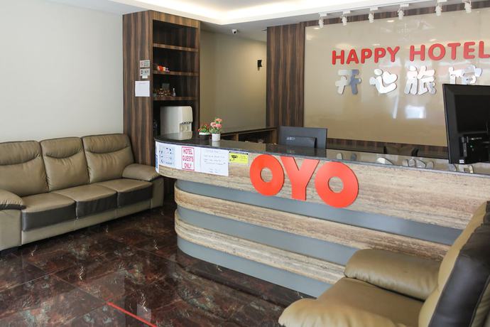 Imagen de los interiores del Hotel OYO 90027 Happy. Foto 15