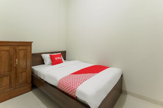 Imagen de la habitación del Hotel OYO 90045 Annafi Apartel. Foto 2
