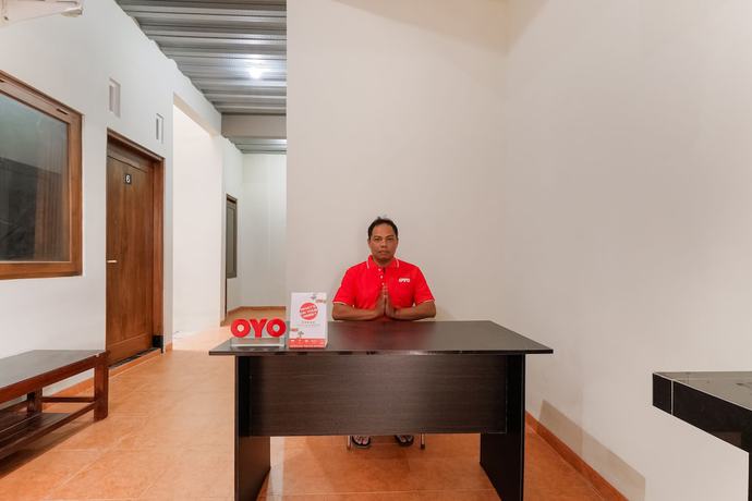 Imagen de los interiores del Hotel OYO 90045 Annafi Apartel. Foto 17