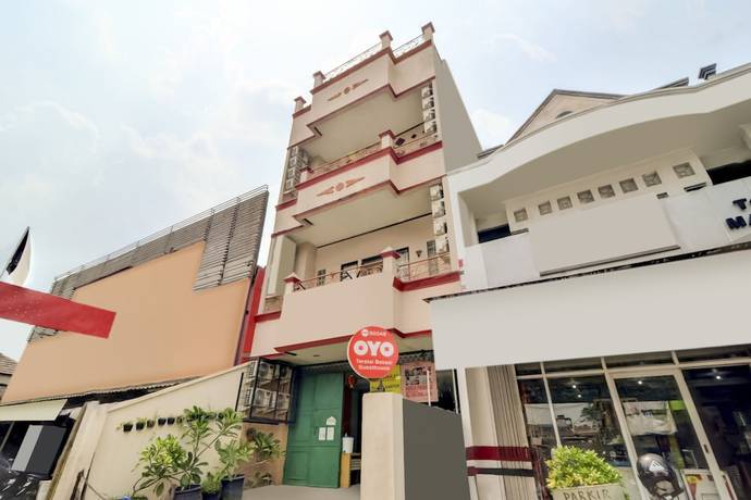 Imagen general del Hotel OYO 90048 Teratai Bekasi Guesthouse. Foto 2