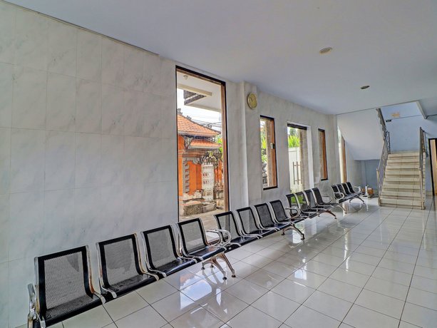 Imagen de los interiores del Hotel OYO 90067 Nuansa Indah. Foto 12