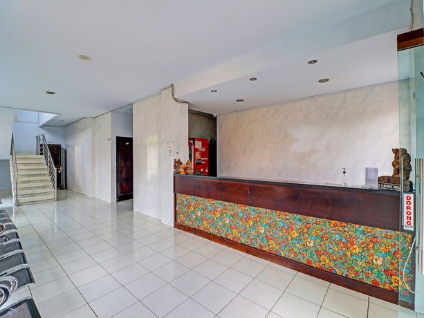 Imagen de los interiores del Hotel OYO 90067 Nuansa Indah. Foto 14