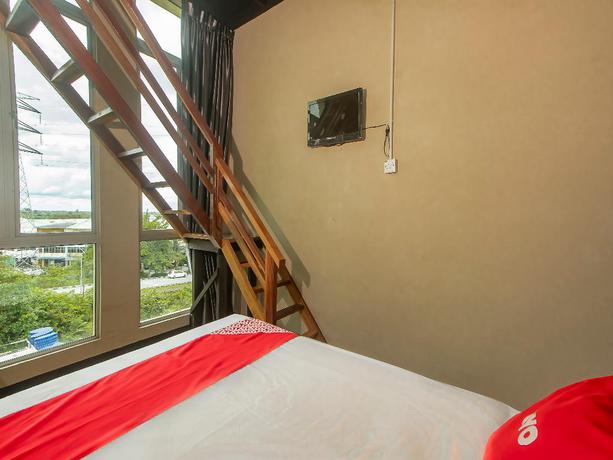 Imagen de la habitación del Hotel OYO 90094 Hi Inn 3. Foto 8