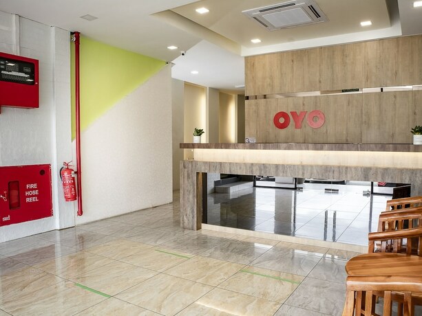 Imagen de los interiores del Hotel OYO 90105 Towermas Hotel. Foto 18