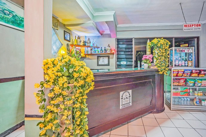 Imagen de los interiores del Hotel OYO 90132 Lie Mas. Foto 16