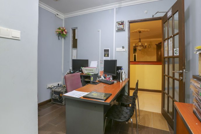 Imagen de los interiores del Hotel OYO 90145 D\'sofwa Inn. Foto 13