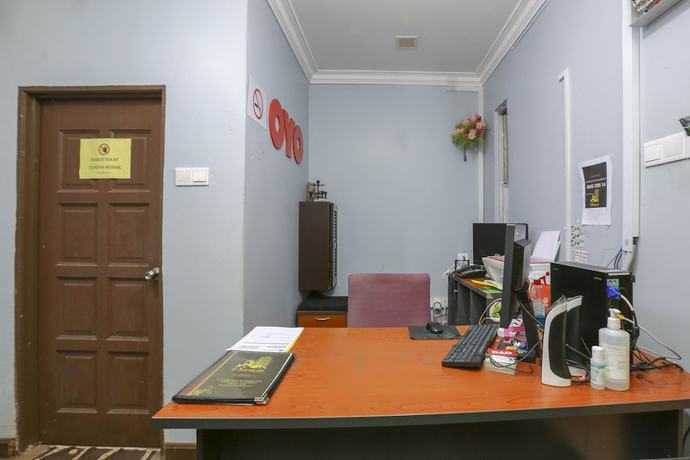 Imagen de los interiores del Hotel OYO 90145 D\'sofwa Inn. Foto 16