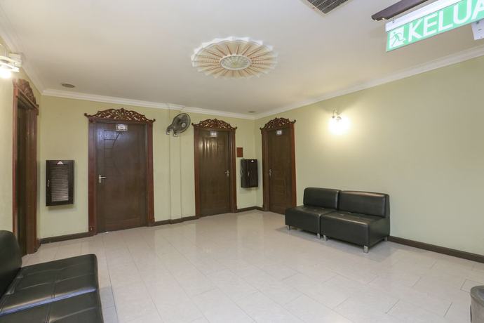 Imagen de los interiores del Hotel OYO 90145 D\'sofwa Inn. Foto 17