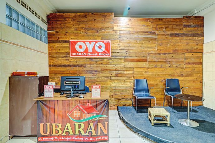 Imagen de los interiores del Hotel OYO 90218 Ubaran Guest House. Foto 14