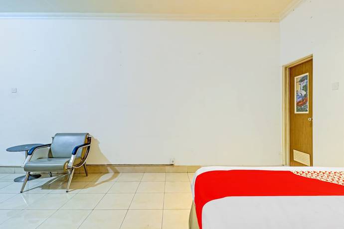Imagen de la habitación del Hotel OYO 90218 Ubaran Guest House. Foto 2