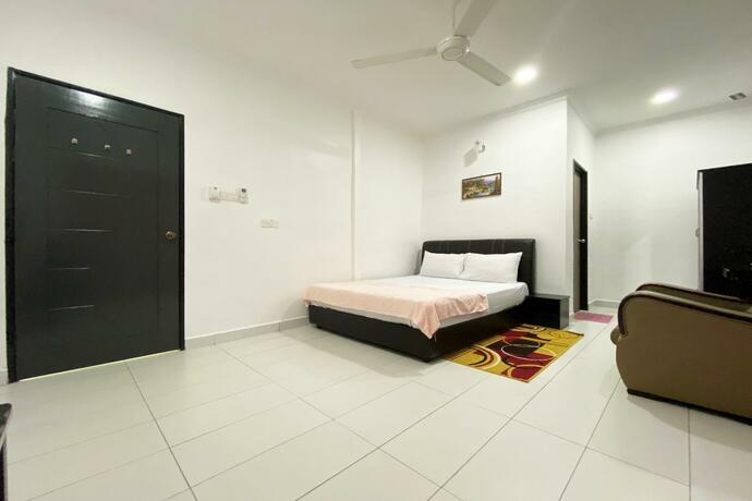 Imagen general del Hotel OYO 90230 Dh Residence. Foto 4