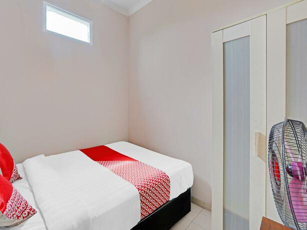 Imagen general del Hotel OYO 90234 Dhoho Family Guest House. Foto 15