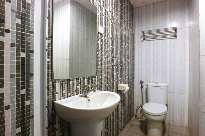 Imagen de la habitación del Hotel OYO 90244 Hotel Antara. Foto 3