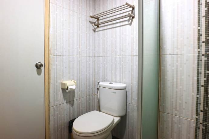 Imagen de la habitación del Hotel OYO 90244 Hotel Antara. Foto 11