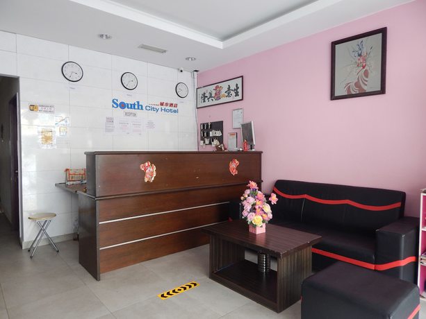 Imagen de los interiores del Hotel OYO 90270 South City. Foto 18