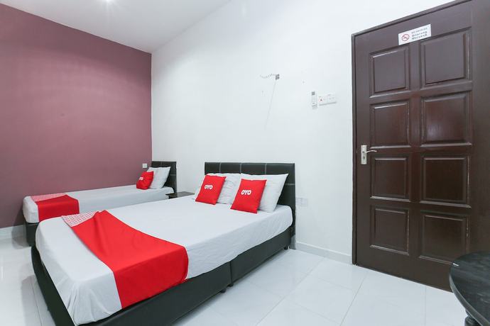Imagen de la habitación del Hotel OYO 90274 Wadi Isfa Inn. Foto 15