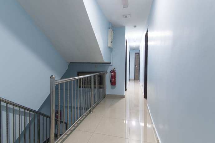 Imagen de los interiores del Hotel OYO 90296 Red Orange Port Klang. Foto 12