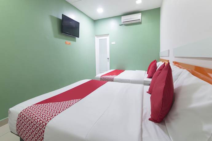 Imagen de la habitación del Hotel OYO 90296 Red Orange Port Klang. Foto 6