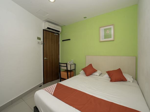 Imagen de la habitación del Hotel OYO 903 Happy 92. Foto 3