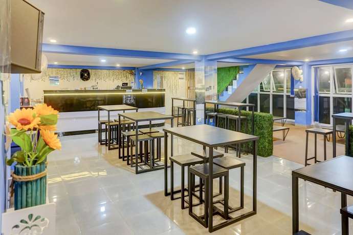 Imagen de los interiores del Hotel OYO 90389 Pondok Vanilla. Foto 15