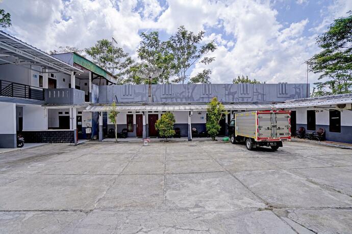 Imagen general del Hotel OYO 90405 Penginapan Sasti Kuningan. Foto 22