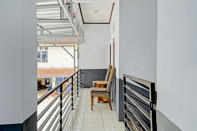 Imagen general del Hotel OYO 90405 Penginapan Sasti Kuningan. Foto 23