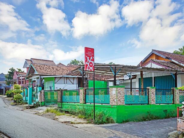 Imagen general del Hotel OYO 90416 Wisma Wayang Ajen Syariah. Foto 29