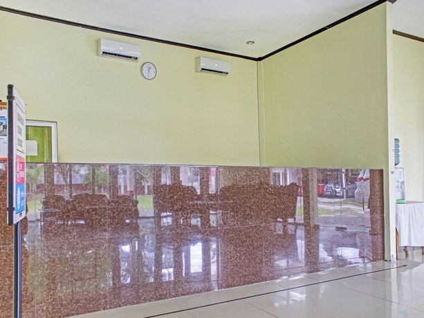 Imagen de los interiores del Hotel OYO 90423 Aman. Foto 17