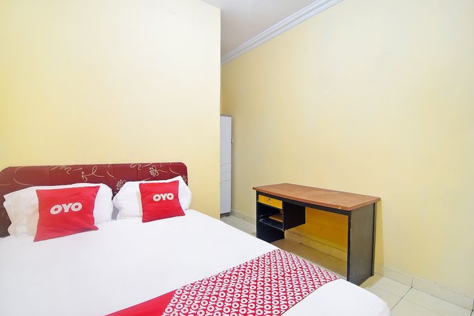 Imagen de la habitación del Hotel OYO 90463 A2b Guesthouse. Foto 6