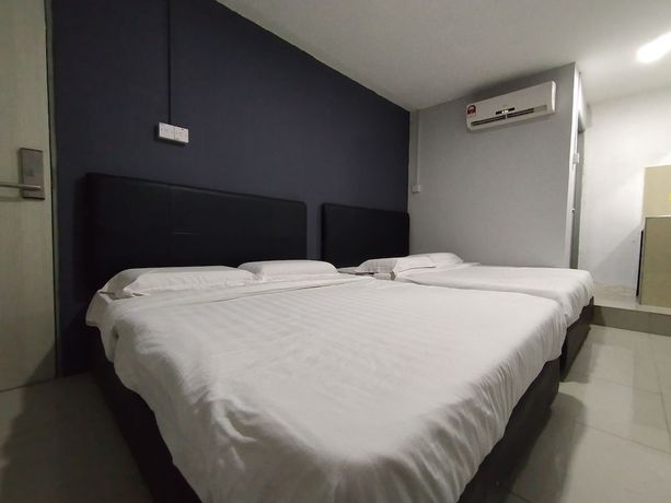 Imagen de la habitación del Hotel OYO 90478 Marina World. Foto 3