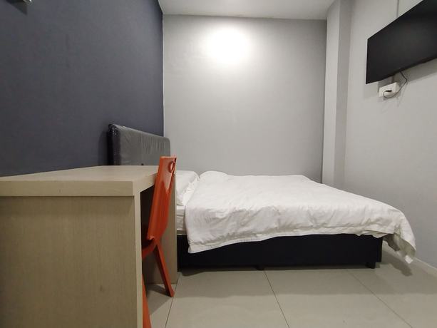 Imagen de la habitación del Hotel OYO 90478 Marina World. Foto 19