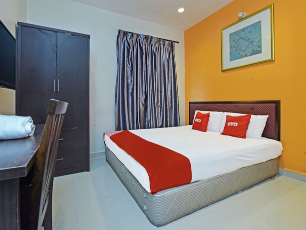 Imagen de la habitación del Hotel OYO 90510 Sahara. Foto 15