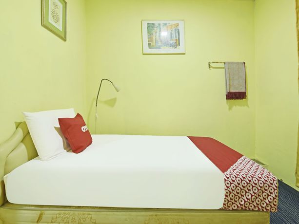 Imagen de la habitación del Hotel OYO 90535 Wakaf Bharu Inn. Foto 10