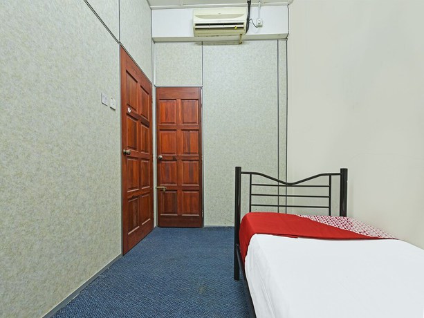 Imagen de la habitación del Hotel OYO 90593 Bajet Gaya Warisan. Foto 2