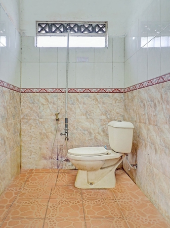 Imagen de la habitación del Hotel OYO 90621 Pondok 23, Sayang. Foto 10