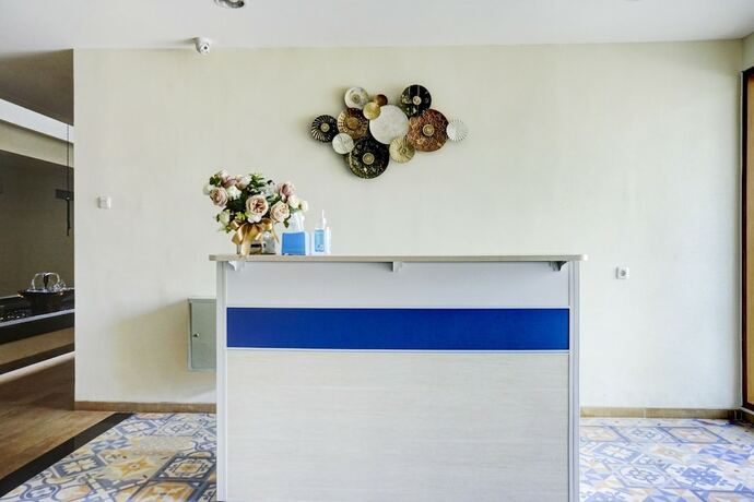 Imagen general del Hotel OYO 90629 The Home Srengseng. Foto 6