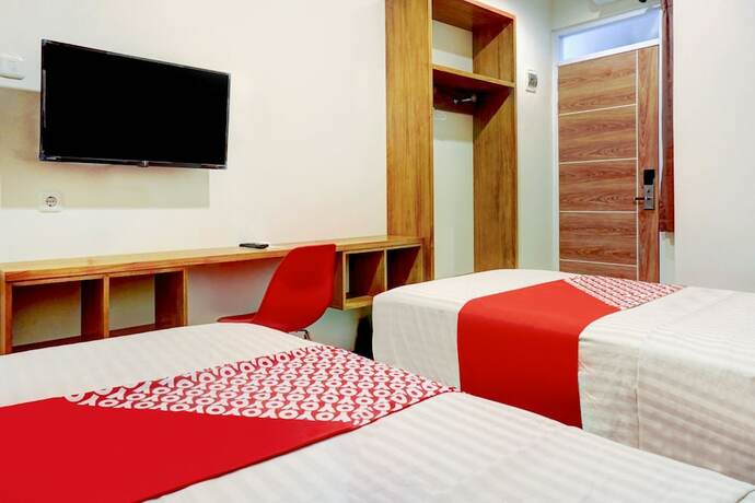 Imagen general del Hotel OYO 90629 The Home Srengseng. Foto 18