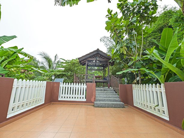 Imagen de los interiores del Hotel OYO 90642 Twin Mutiara Chalet andHomestay. Foto 19