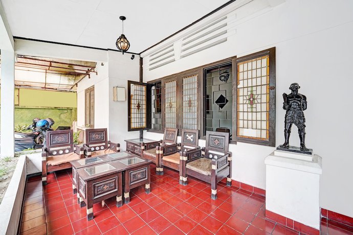 Imagen de los interiores del Hotel OYO 90676 Oryza. Foto 14