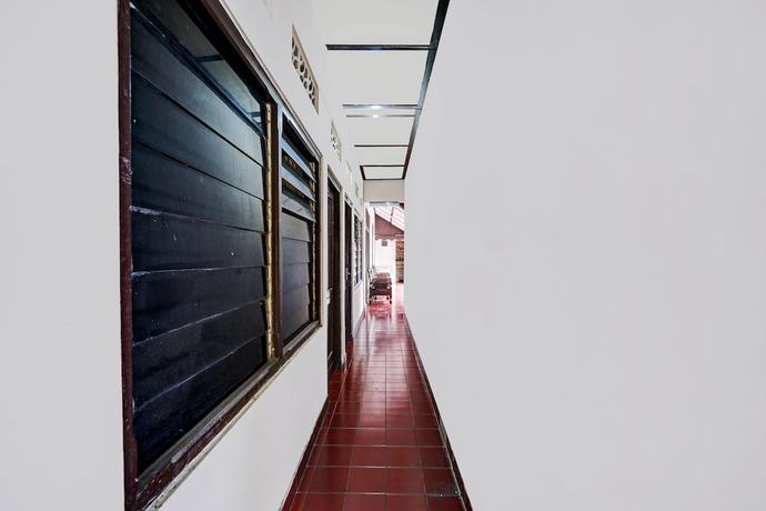 Imagen de los interiores del Hotel OYO 90676 Oryza. Foto 16