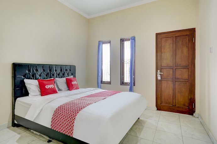Imagen de la habitación del Hotel OYO 90690 Pondok Dukuh. Foto 4