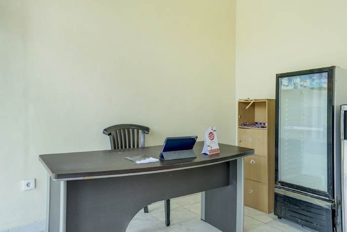 Imagen de los interiores del Hotel OYO 90690 Pondok Dukuh. Foto 19