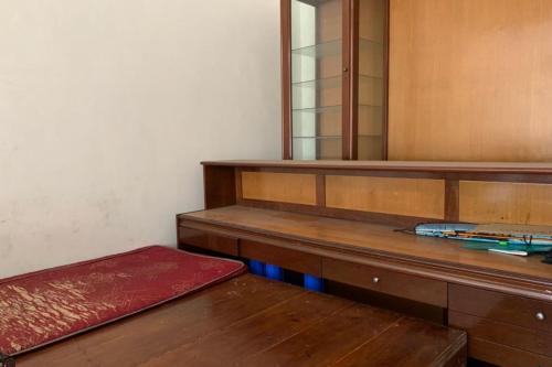 Imagen general del Hotel OYO 90699 Yellow White Guesthouse Palu. Foto 6