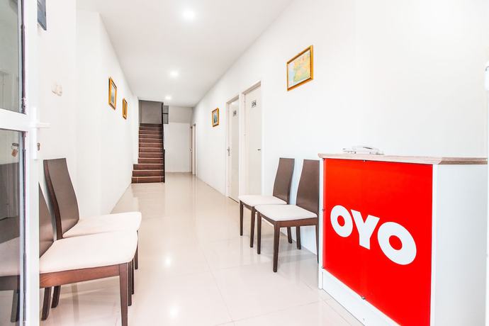 Imagen de los interiores del Hotel OYO 907 Wisma Cakung. Foto 15