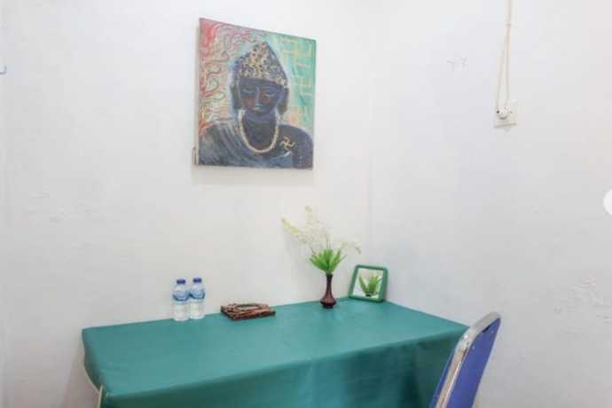 Imagen de la habitación del Hotel OYO 90714 Umah Pande Tabanan Near Tanah Lot. Foto 4
