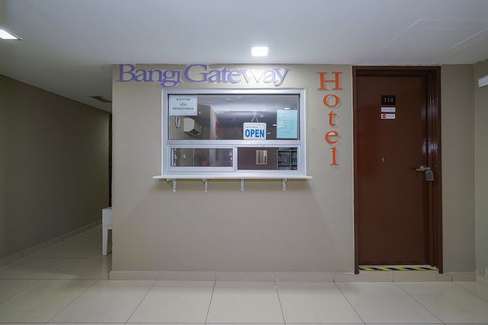 Imagen de los interiores del Hotel OYO 90729 New Bangi Gateway. Foto 15