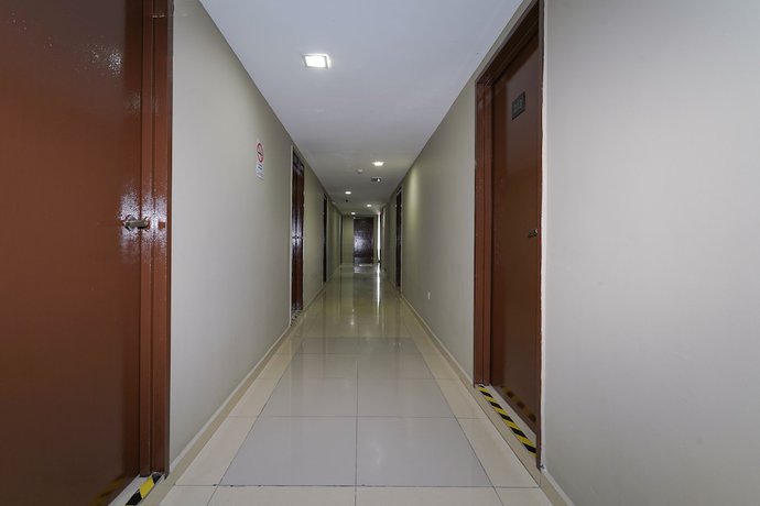 Imagen de los interiores del Hotel OYO 90729 New Bangi Gateway. Foto 18
