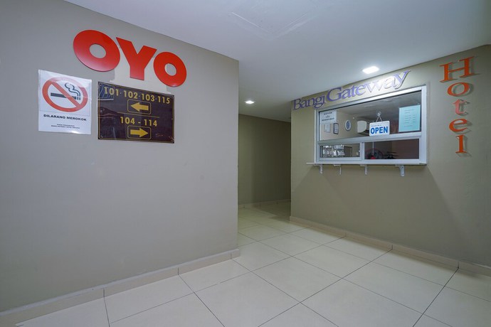 Imagen de los interiores del Hotel OYO 90729 New Bangi Gateway. Foto 20